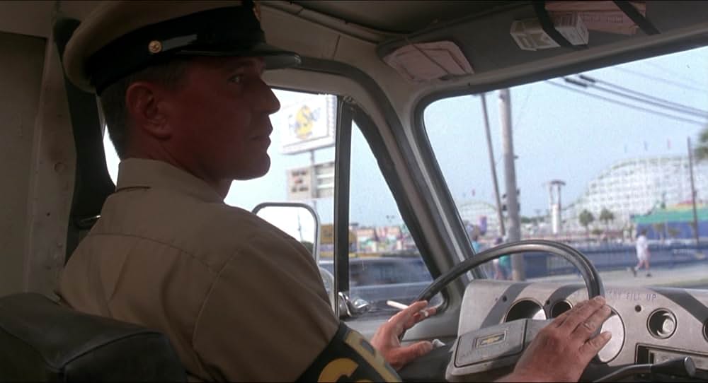 逃げる天使の画像