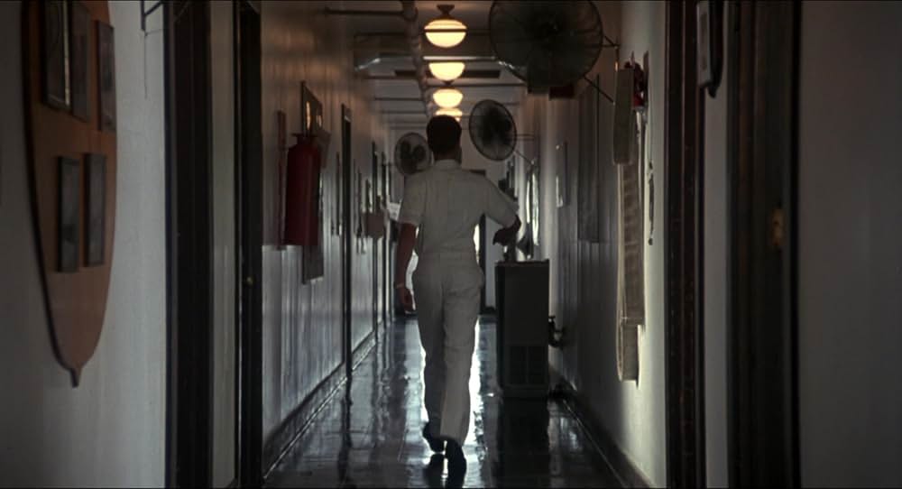 逃げる天使の画像