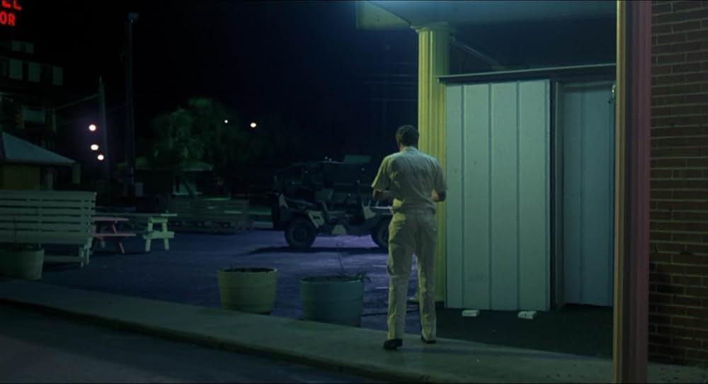 逃げる天使の画像