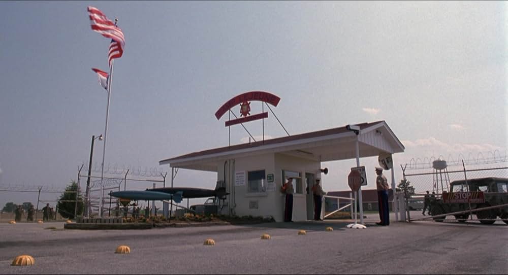 逃げる天使の画像