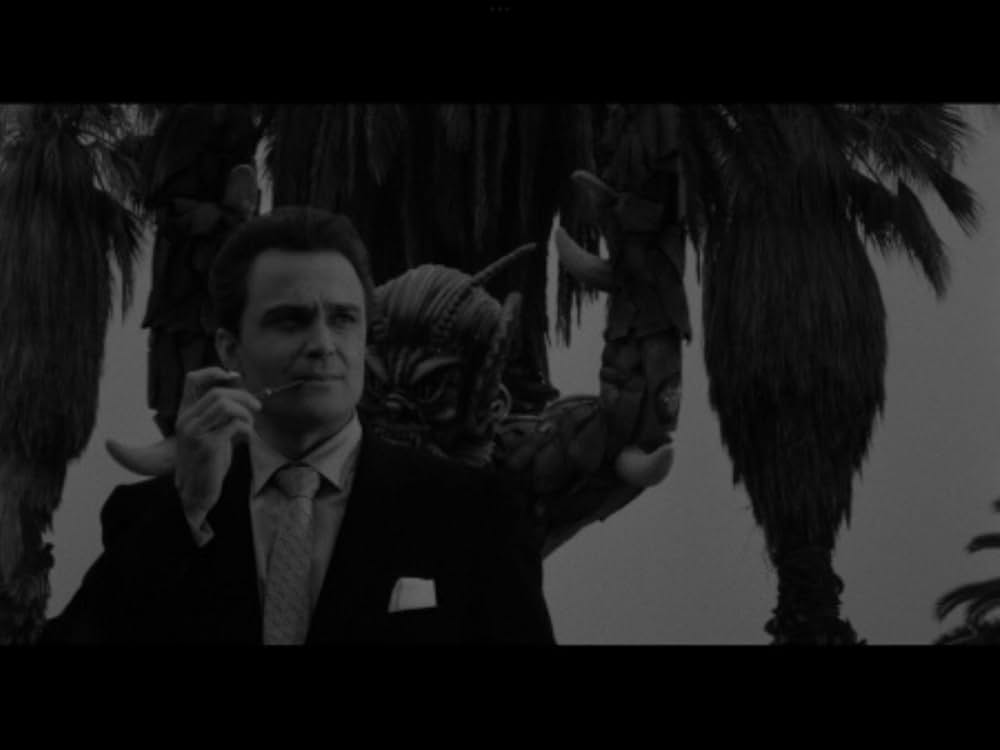 海獣の霊を呼ぶ女／怪物の女性の画像