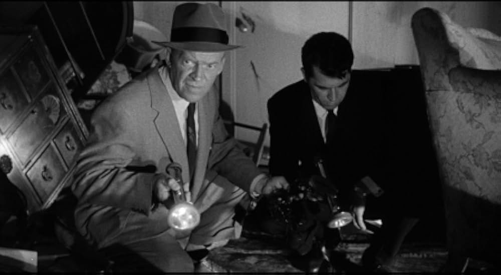 海獣の霊を呼ぶ女／怪物の女性の画像