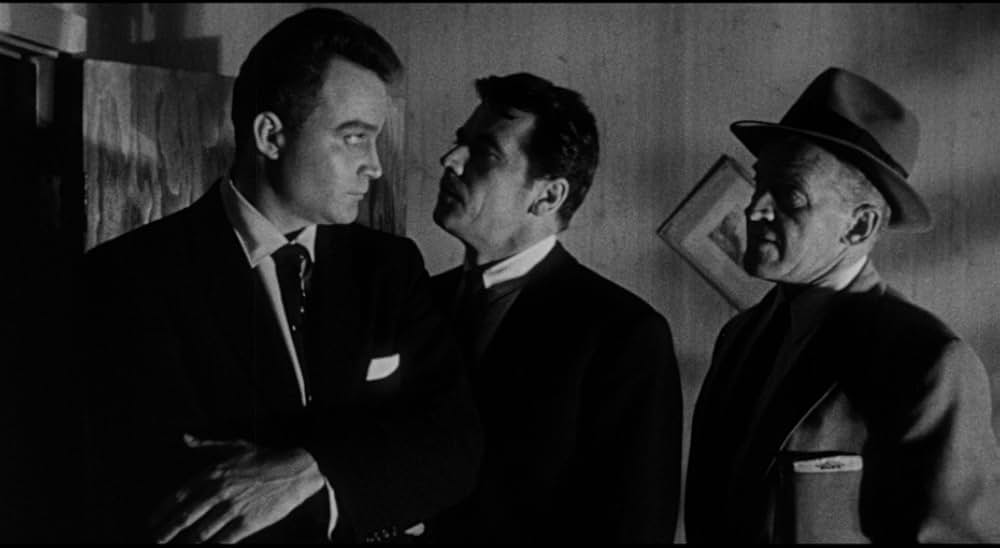 海獣の霊を呼ぶ女／怪物の女性の画像