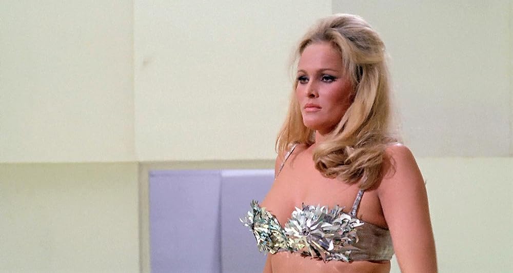 「華麗なる殺人」ウルスラ・アンドレスの画像