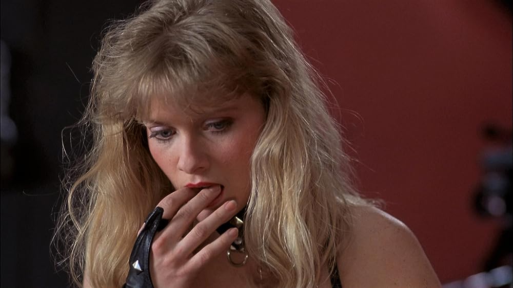 フロム・ビヨンドの画像