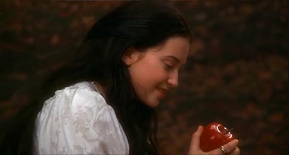 スノーホワイトの画像