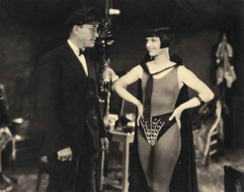 「港々に女あり」の画像