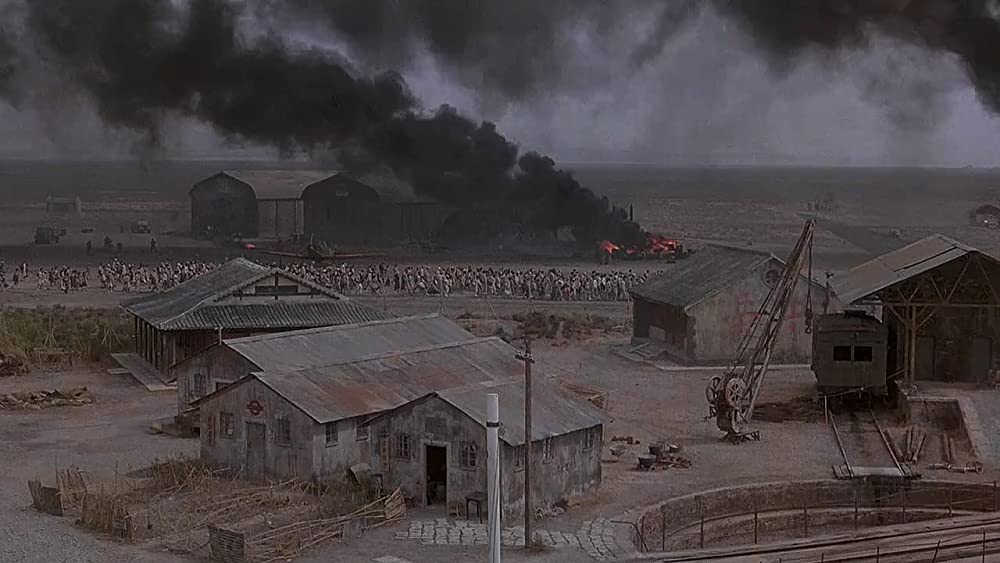 太陽の帝国の画像