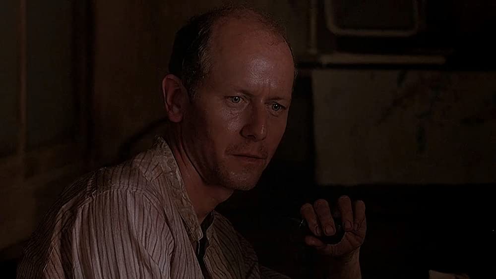 太陽の帝国の画像