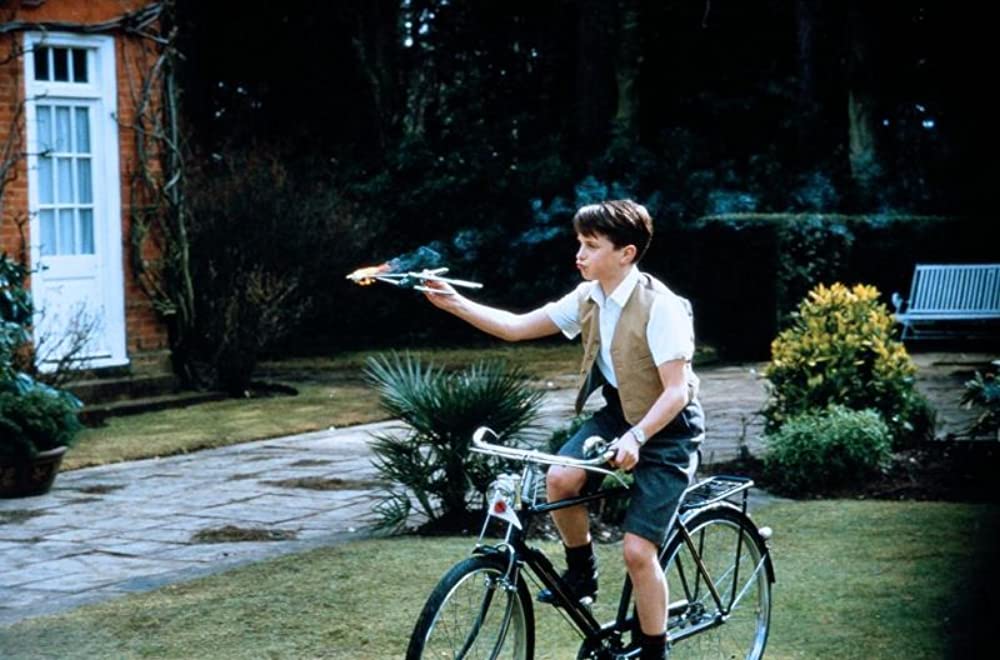 太陽の帝国の画像