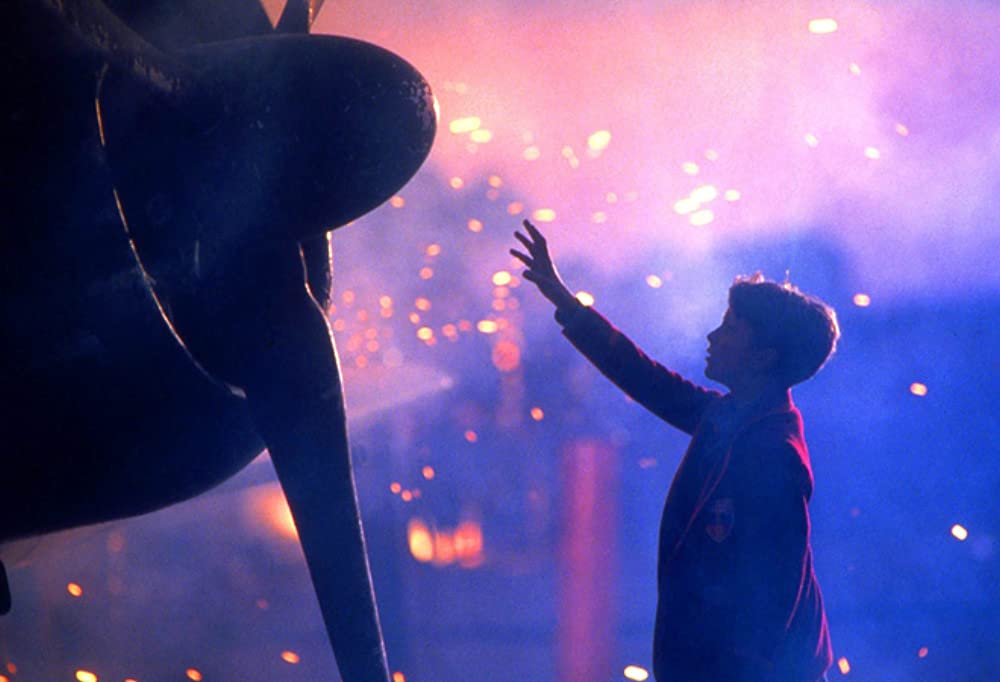 太陽の帝国の画像