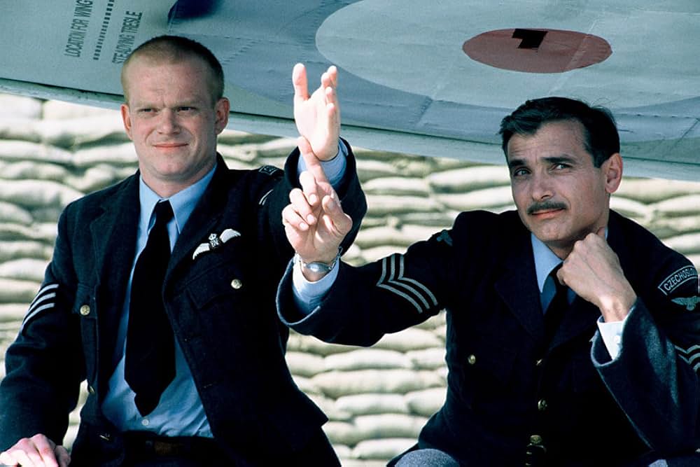 ダーク・ブルーの画像