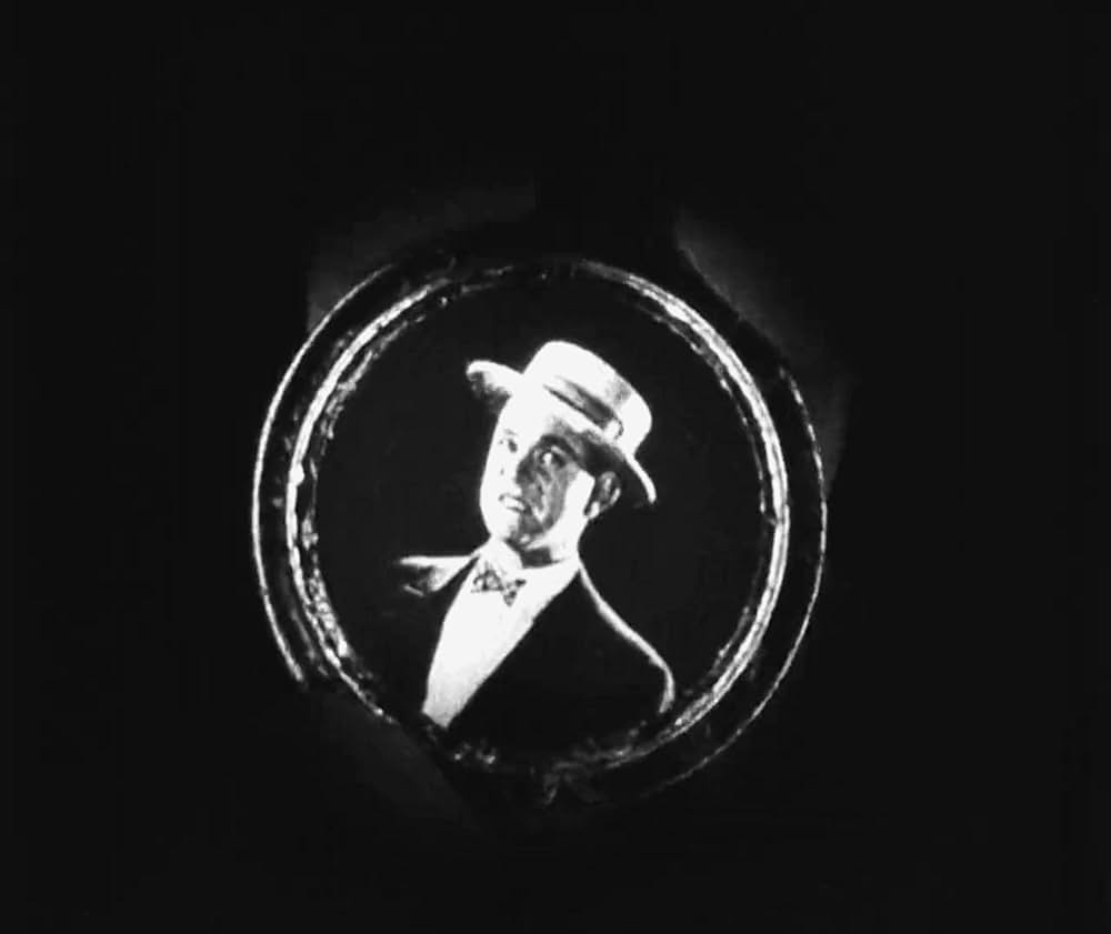 都会の哀愁の画像