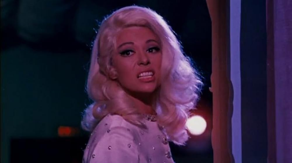 かわいい女の画像