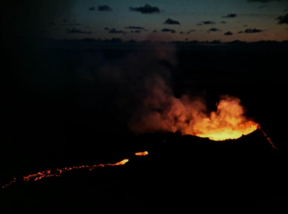 ルシファー・ライジングの写真
