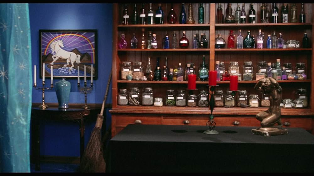 ラブ・ウィッチの画像