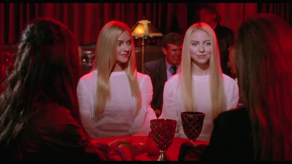 ラブ・ウィッチの画像