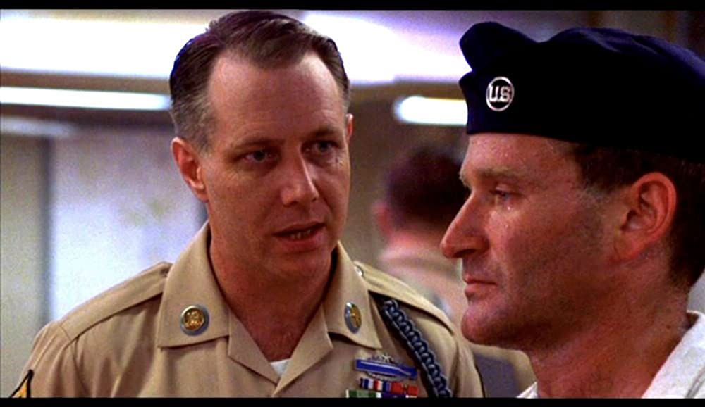 「グッドモーニング，ベトナム」ロビン・ウィリアムズ & J・T・ウォルシュの画像