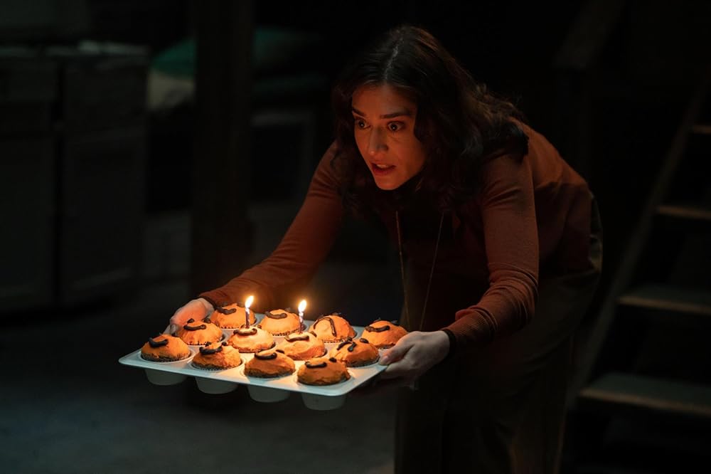 「コブウェブ」リジー・キャプランの画像