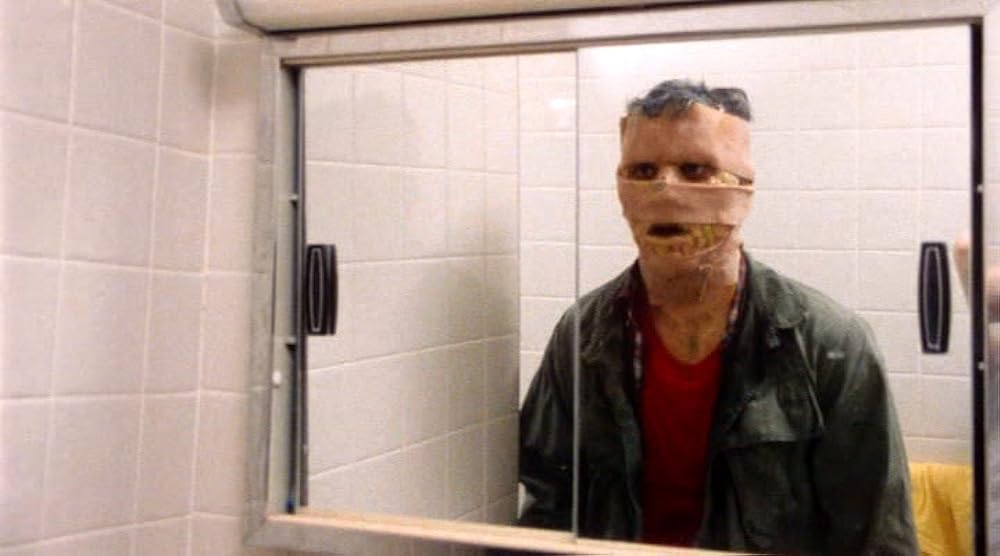 ジャンク・シティー／屍肉の館の画像