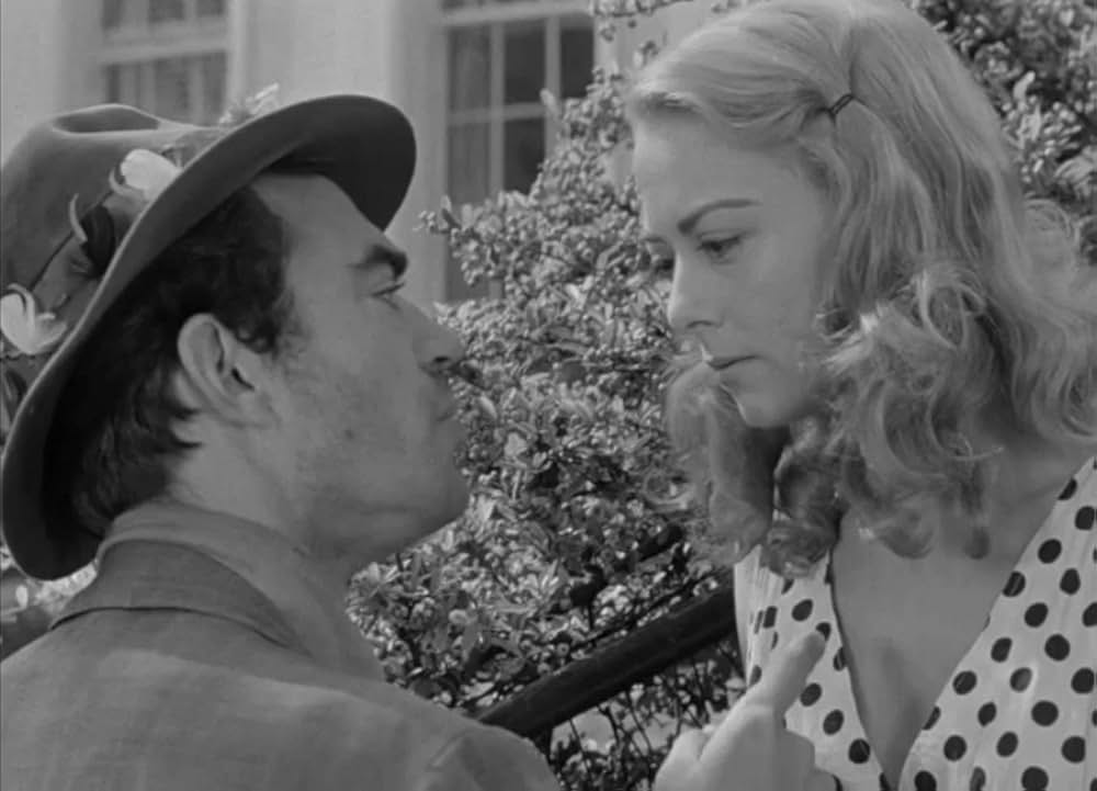 暗黒の鉄格子の画像