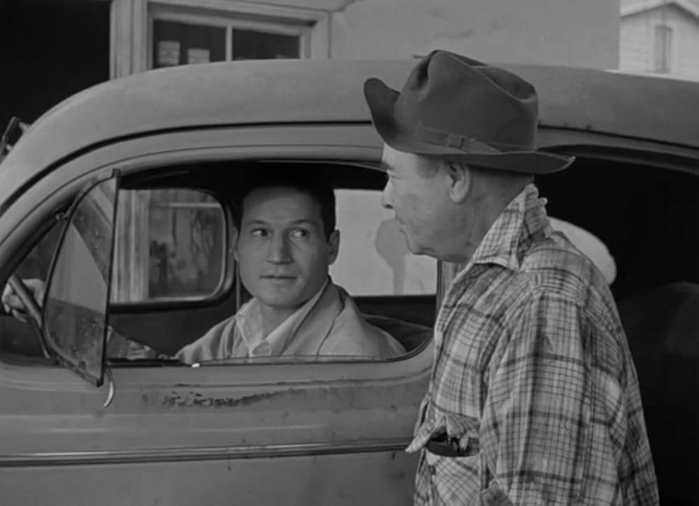 暗黒の鉄格子の画像