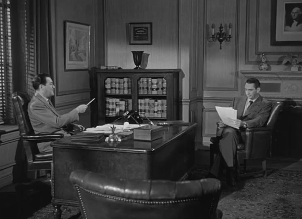 暗黒の鉄格子の画像