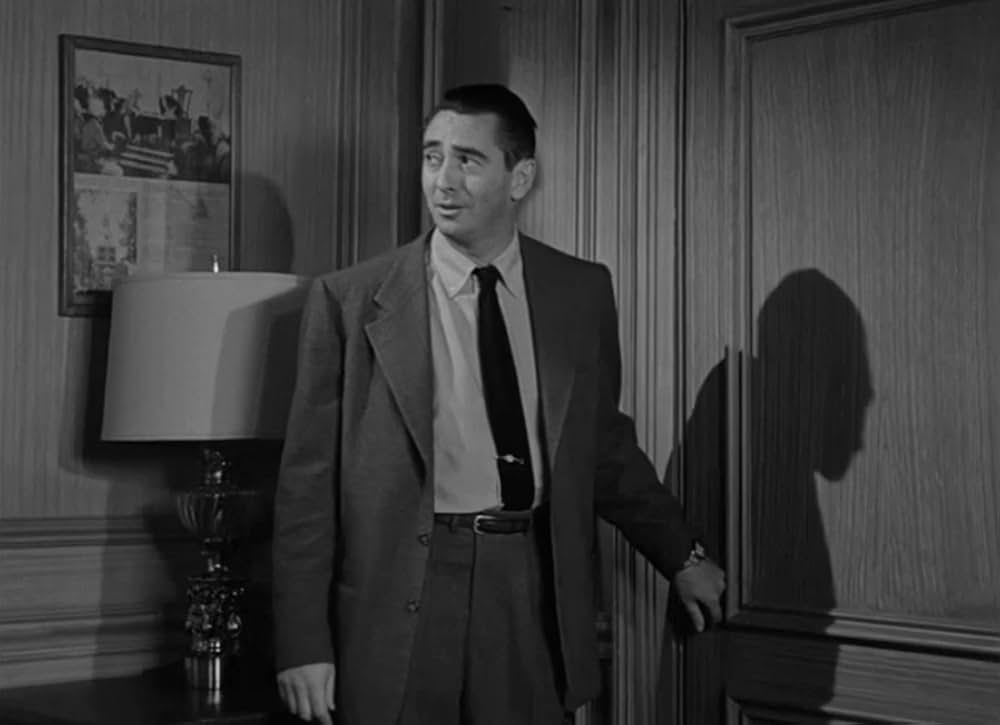 暗黒の鉄格子の画像