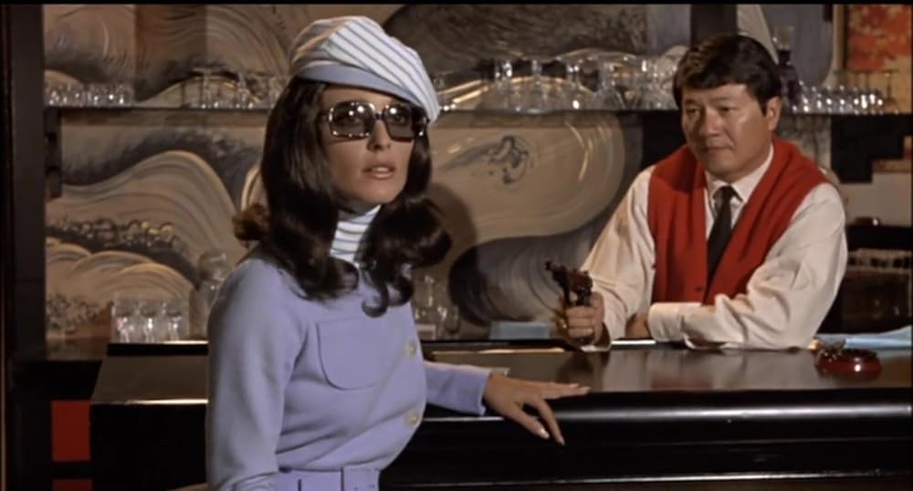 「サイレンサー第4弾／破壊部隊」シャロン・テートの画像