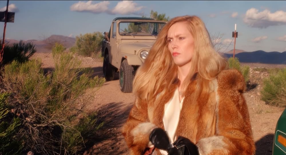 「ホワイト・アイズ／隠れた狂気」キャシー・モリアーティの画像