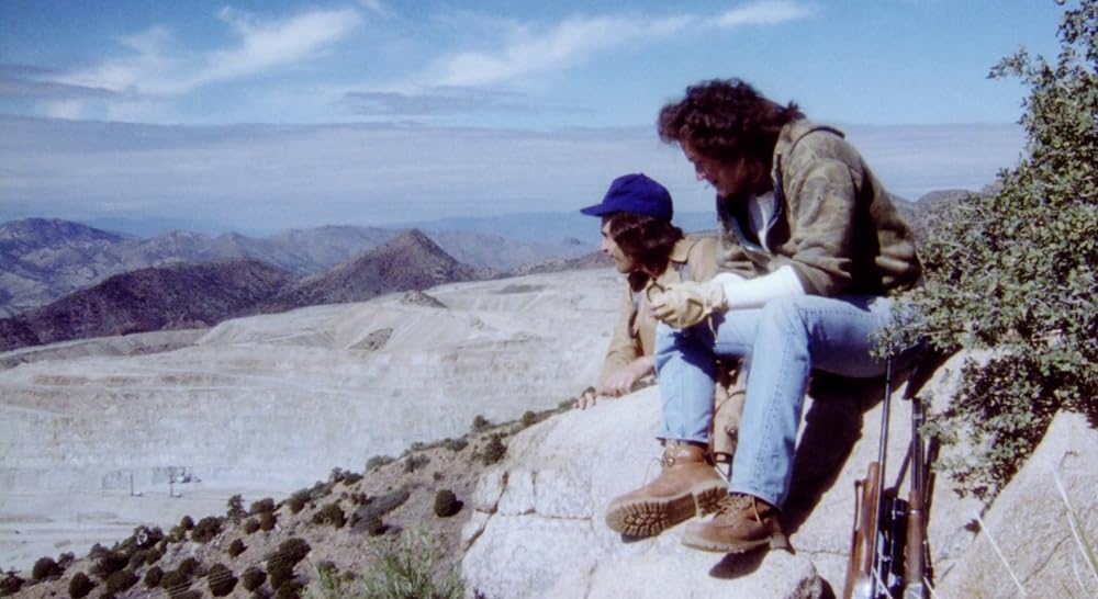 「ホワイト・アイズ／隠れた狂気」デビッド・キースの画像