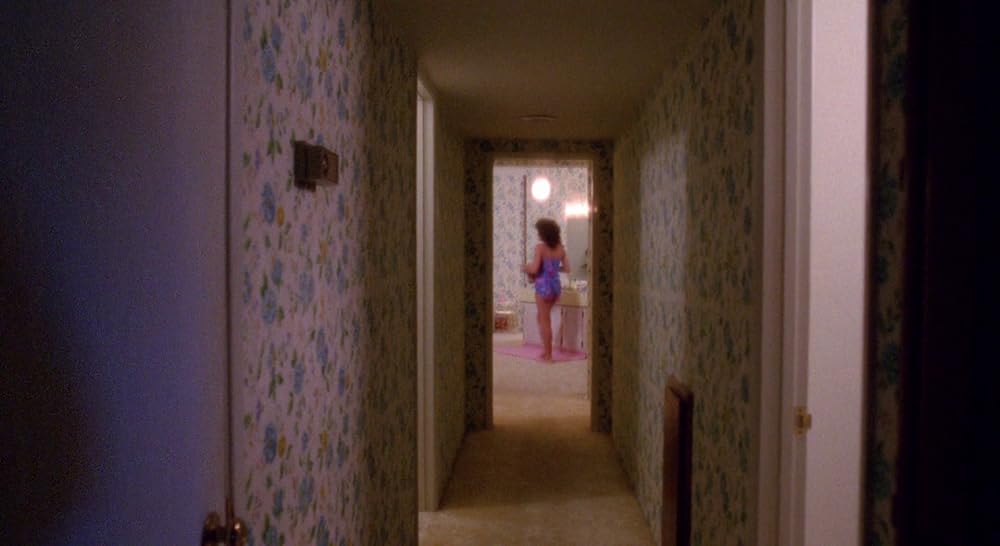 ホワイト・アイズ／隠れた狂気の画像