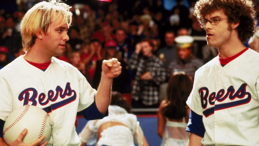 ベースケットボール／裸の球を持つ男の画像