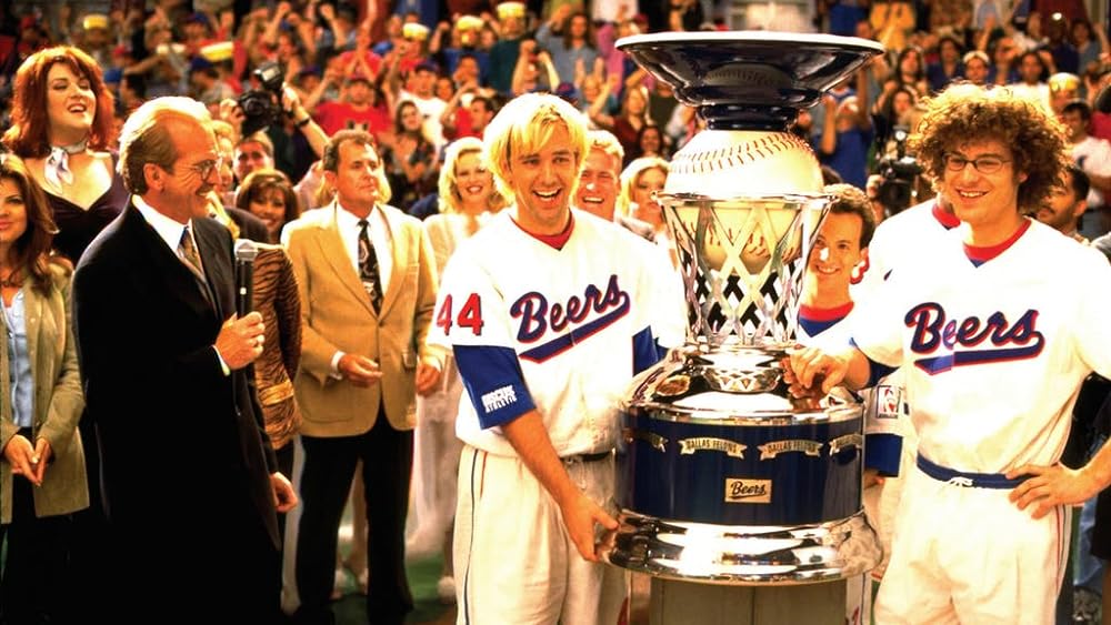 ベースケットボール／裸の球を持つ男の画像