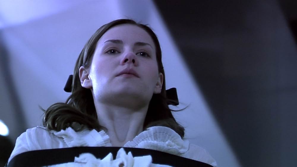 その男は、静かな隣人の画像