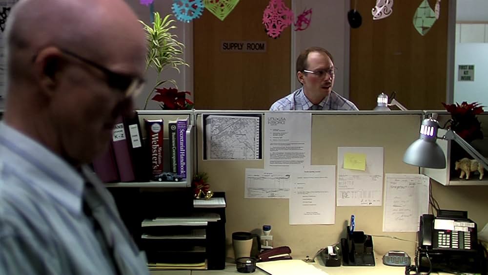 その男は、静かな隣人の画像