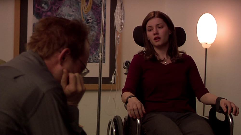 その男は、静かな隣人の画像