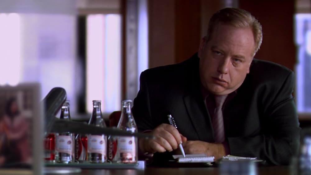 その男は、静かな隣人の画像