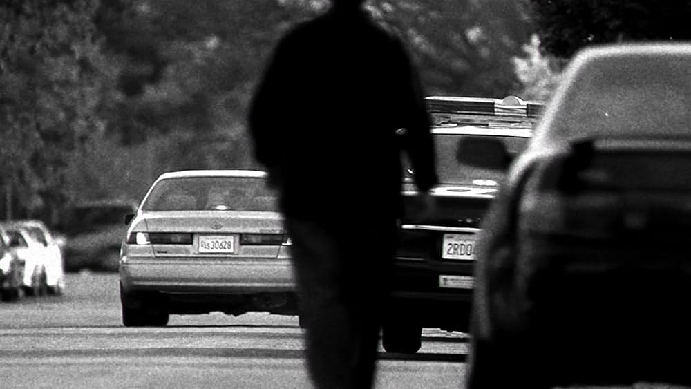 その男は、静かな隣人の画像