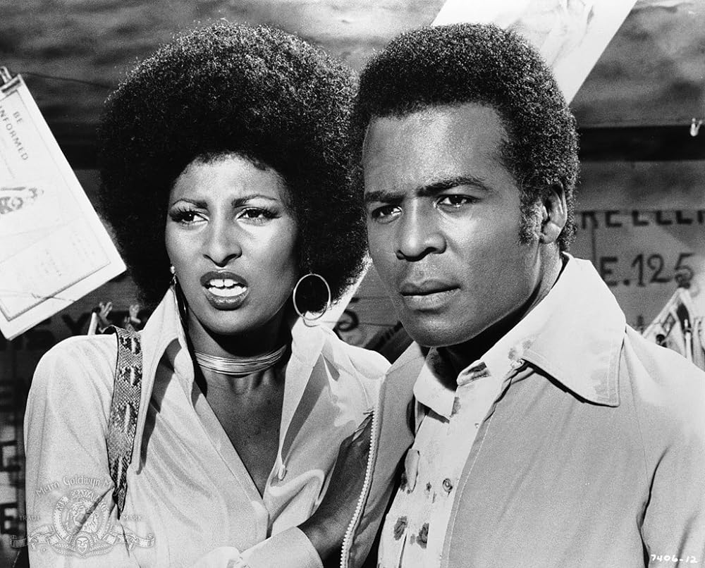 フォクシー・ブラウンの画像