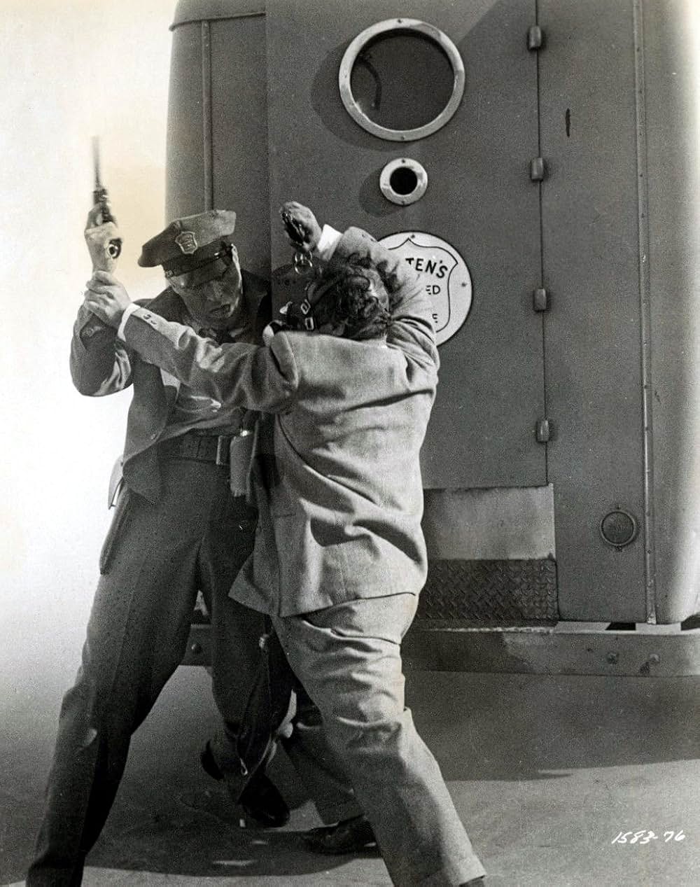 裏切りの街角の画像