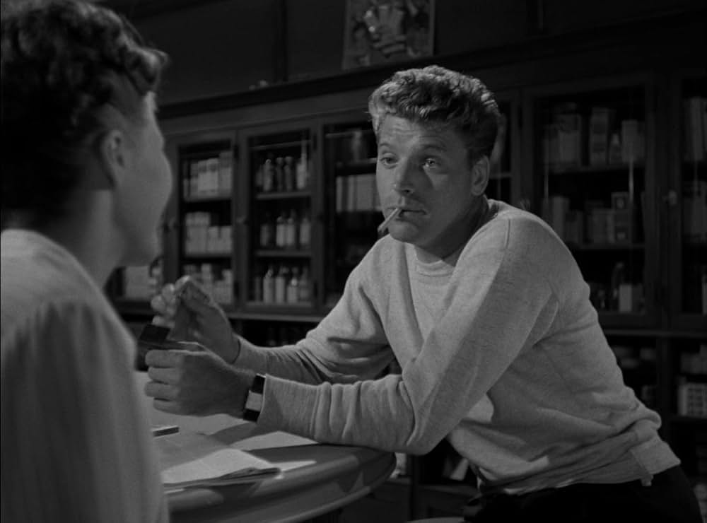 裏切りの街角の画像