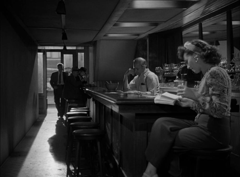 裏切りの街角の画像