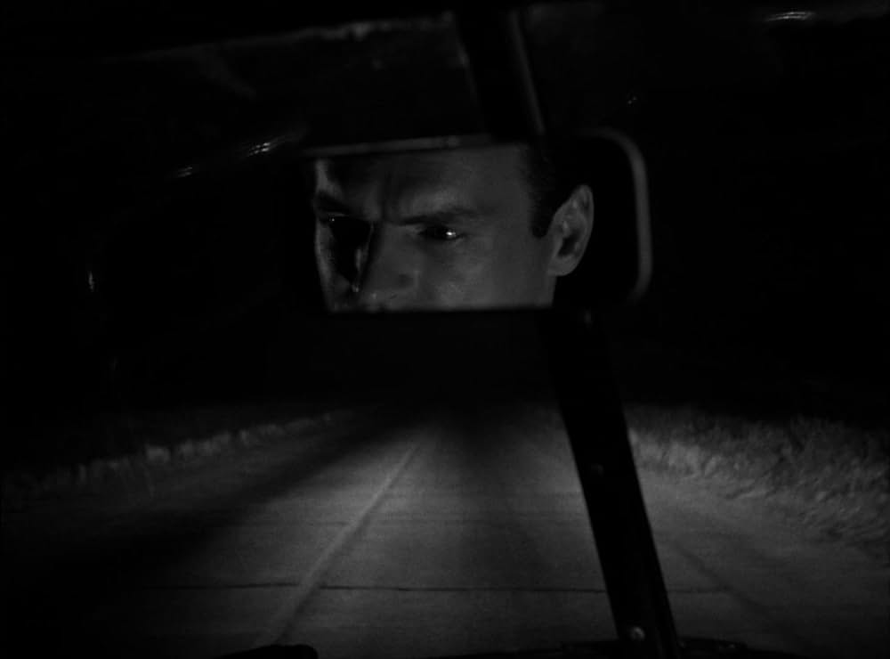 裏切りの街角の画像