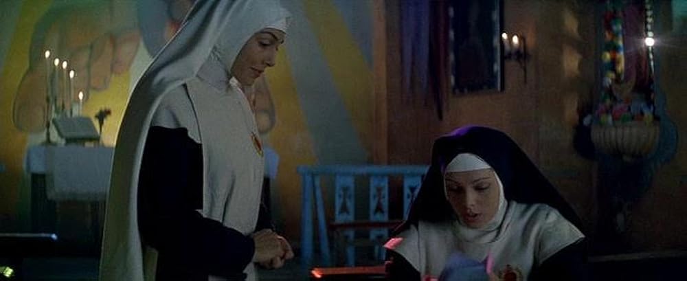 キラークィーン舌を巻く女の画像