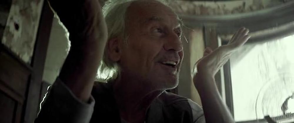 クリティカル・ブロンドの画像