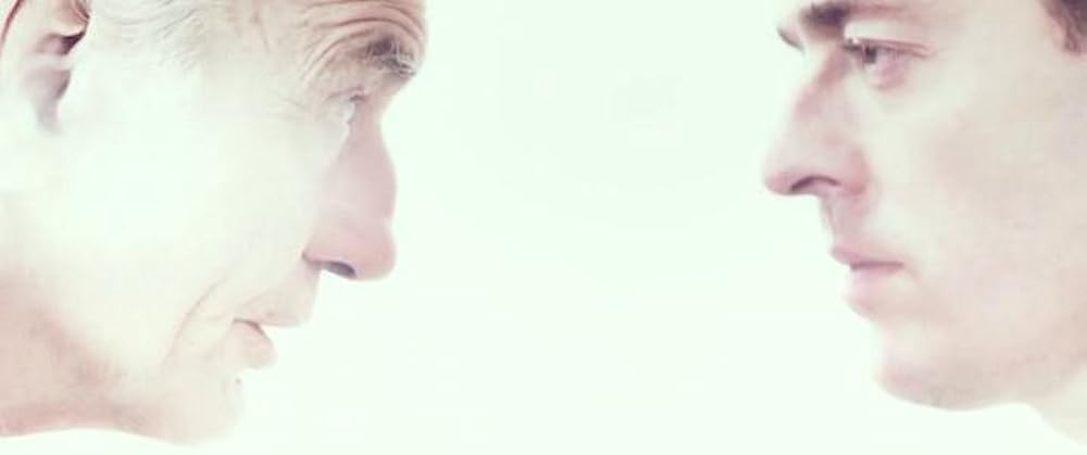 クリティカル・ブロンドの画像