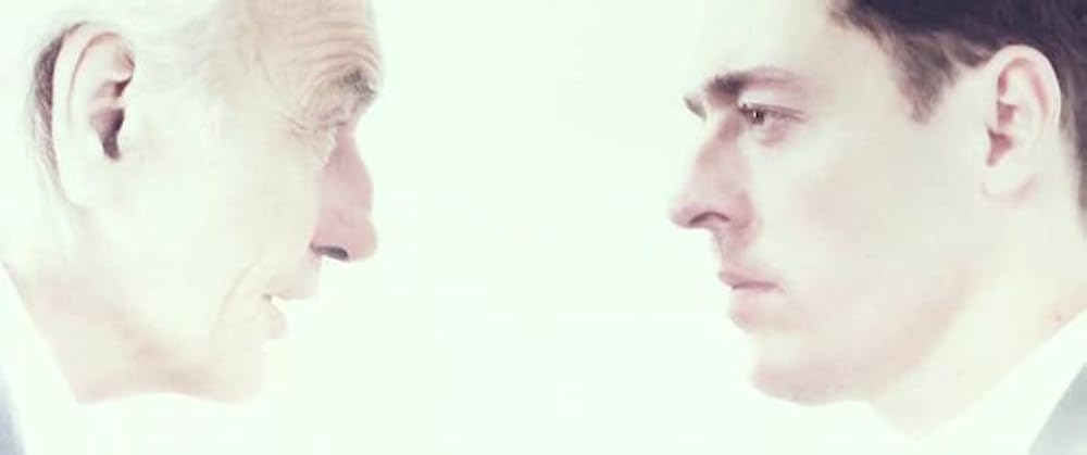 クリティカル・ブロンドの画像