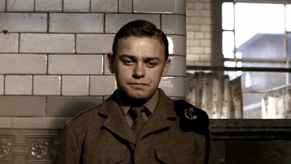 遠い声、静かな暮しの画像