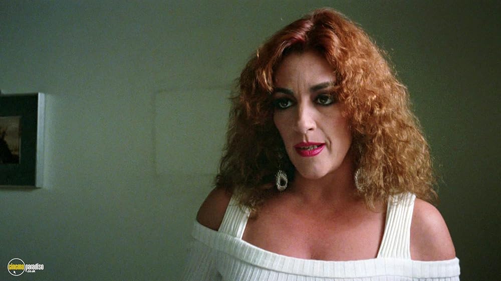 「欲望の法則」カルメン・マウラの画像